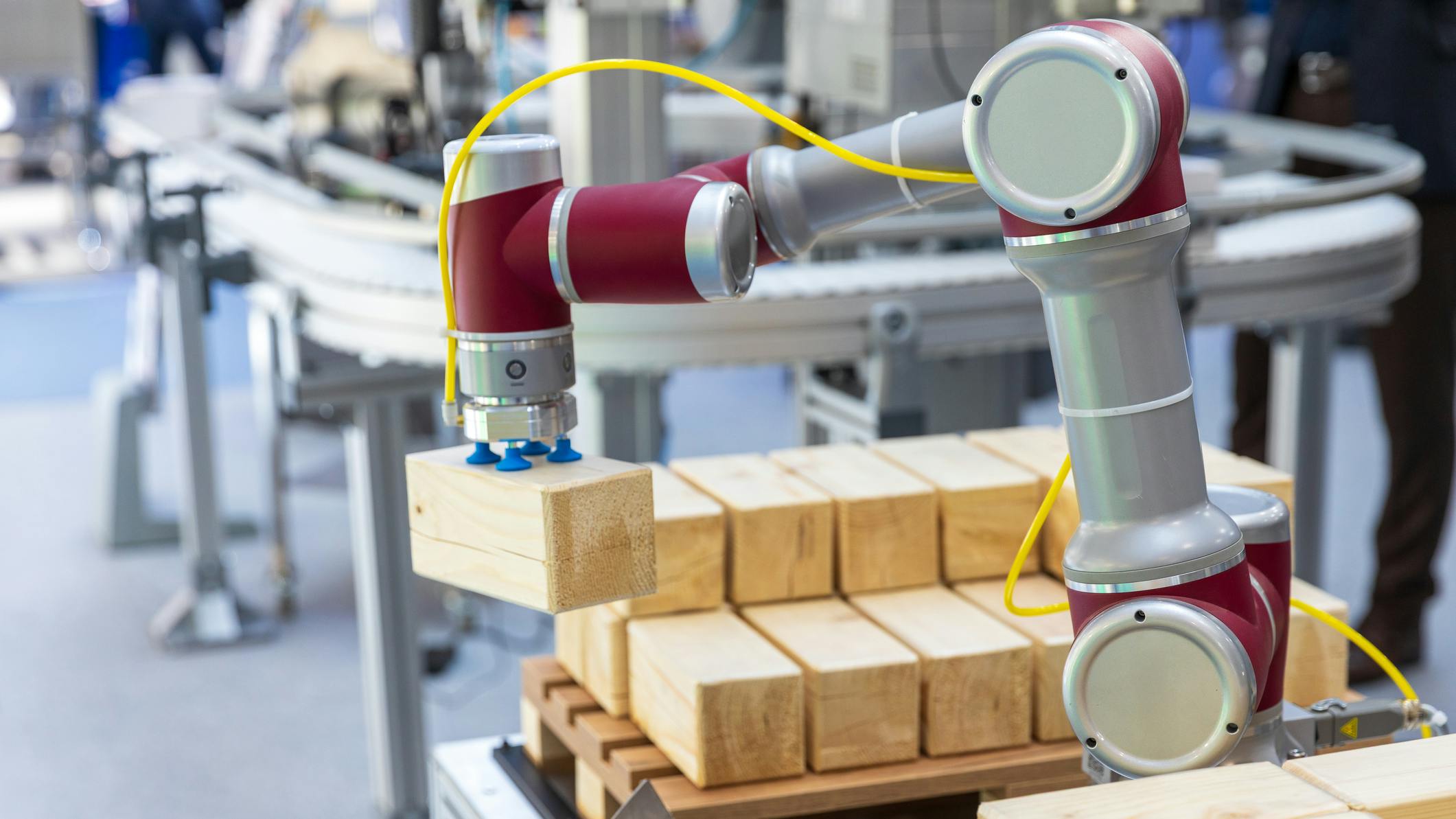 RobCo Raises $100M to Pursue 'Dominant AI Robotics' Role in U.S. Manufacturing
