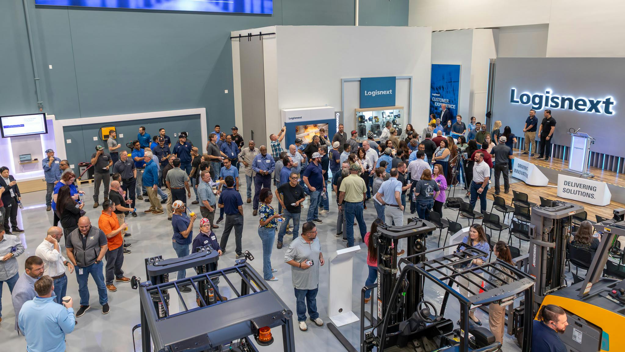 Logisnext Americas Opens Customer Experience Center at Houston Campus