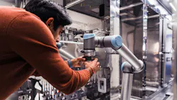 Cobot IP Fight: What the Universal Robots Ruling Means for U.S. Manufacturers Cobot IP Fight: What the Universal Robots Ruling Means for U.S. Manufacturers