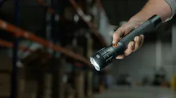 LEO 10000 and 12000 FLEX Flashlights Offer Up to 12,000 Lumens LEO 10000 and 12000 FLEX Flashlights Offer Up to 12,000 Lumens