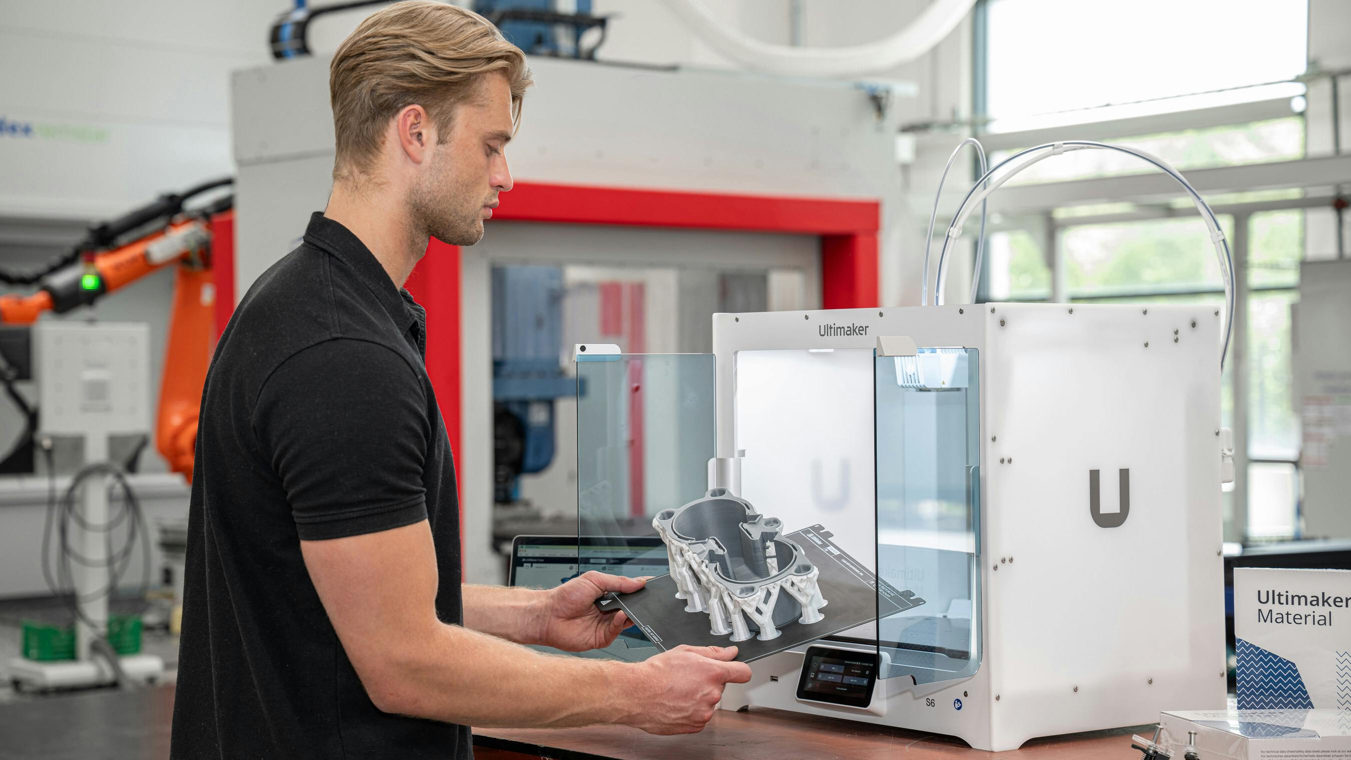 UltiMaker S6 3D Printer Delivers Up to 4x Faster Print Times