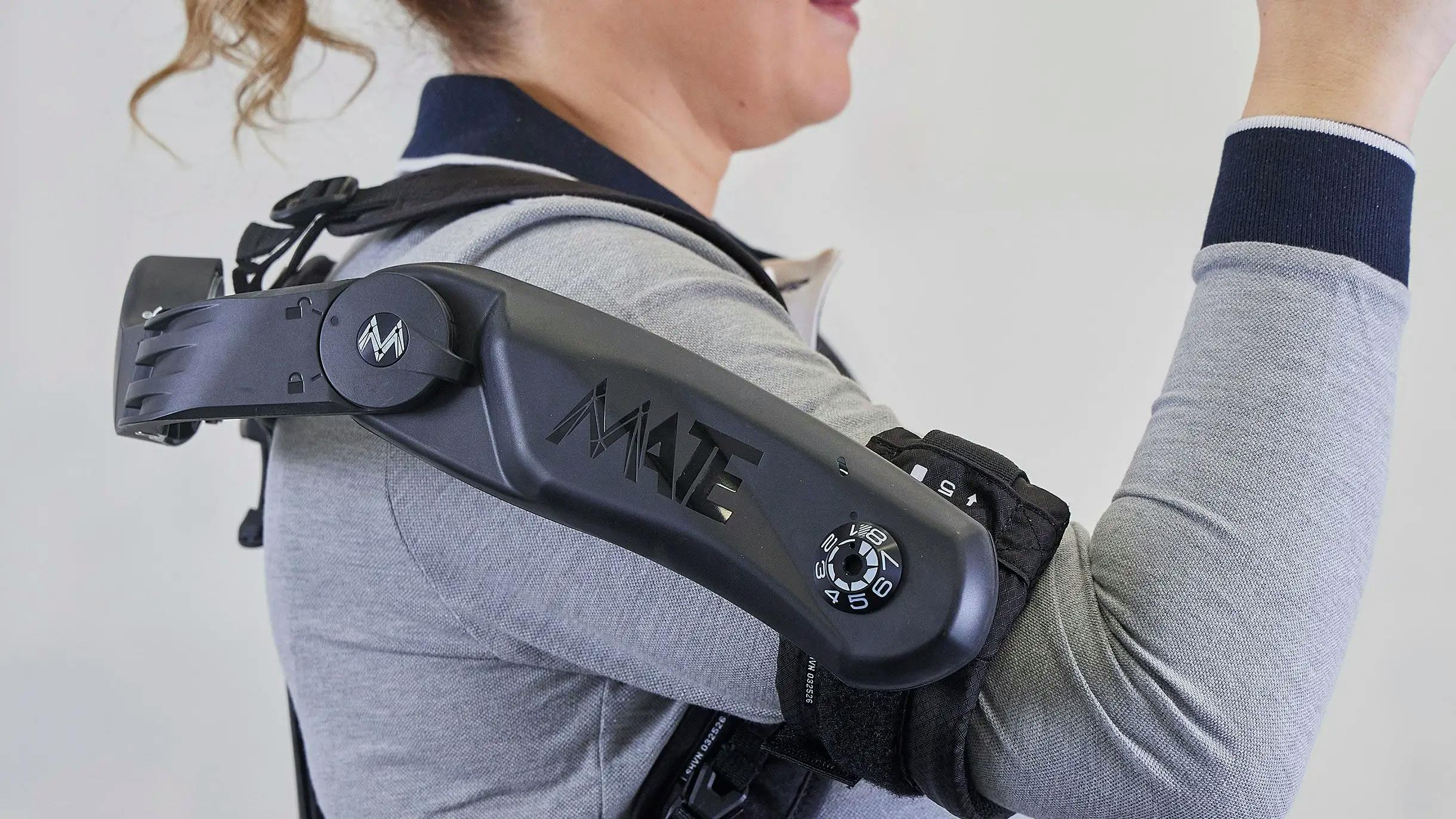MATE-XT GO Exoskeleton Cuts Shoulder Strain 50%