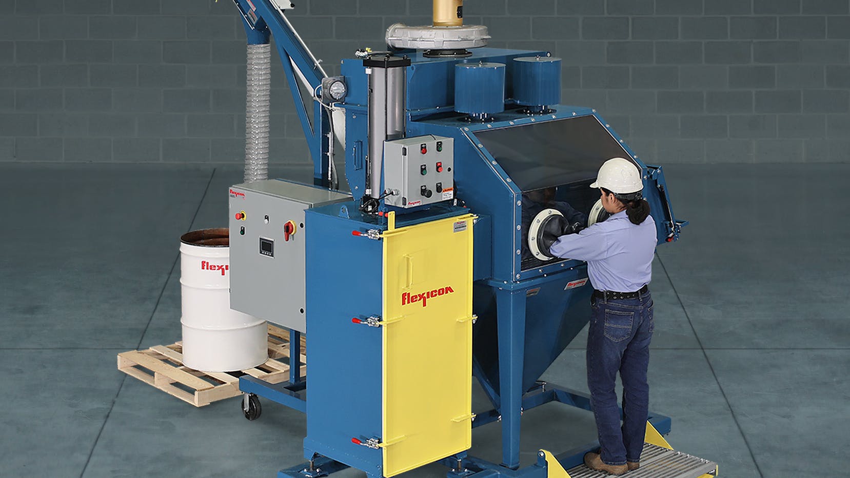 Glovebox Bag Dump Station Runs Dust-Free