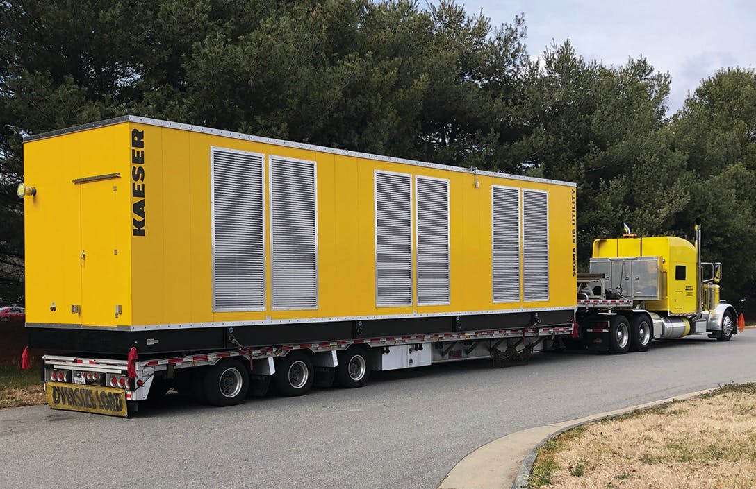 lone_enclosure_on_truck