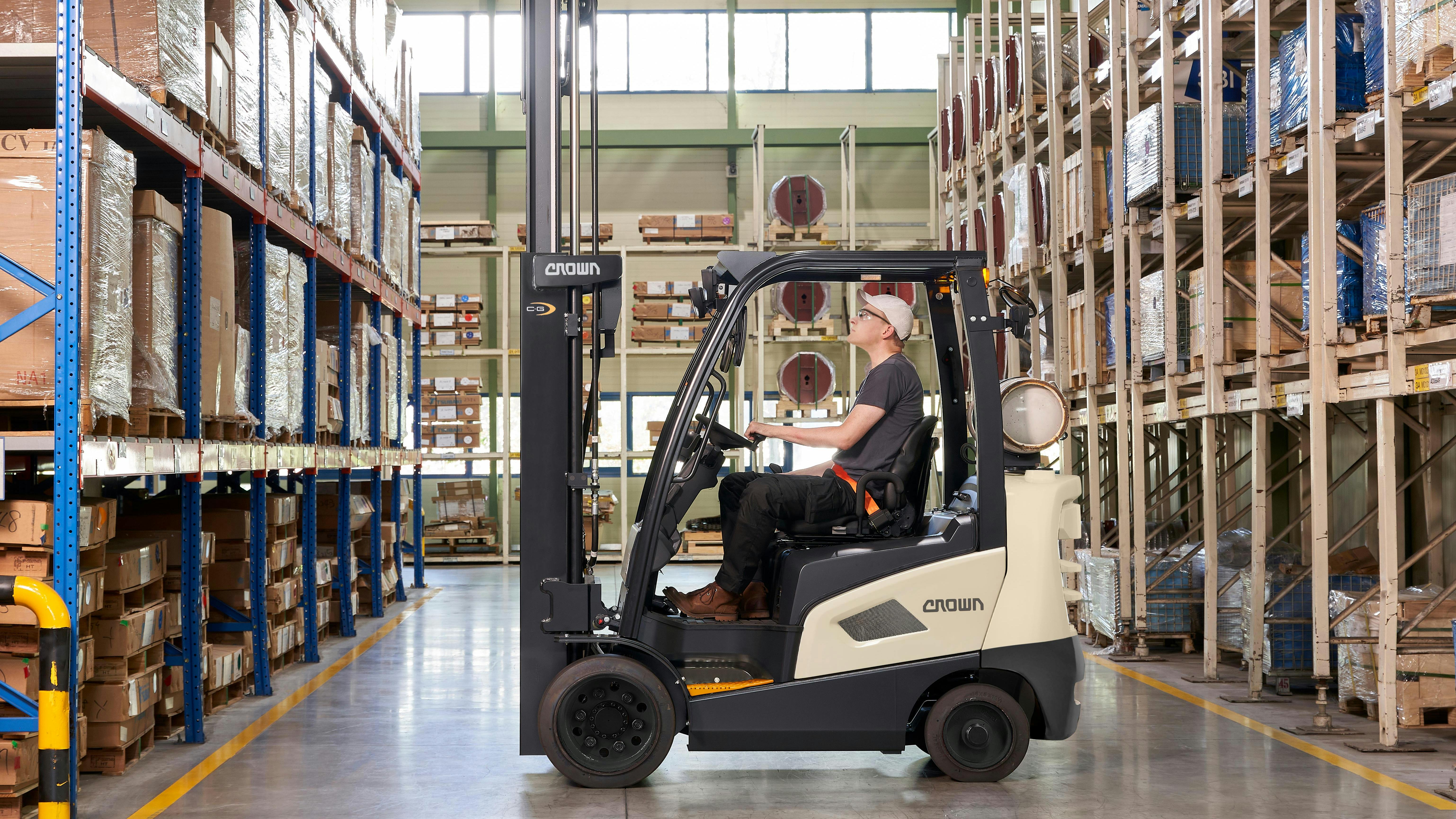 C-G Series LPG Cushion Tire Forklifts Lift 4,000 to 6,500 lb